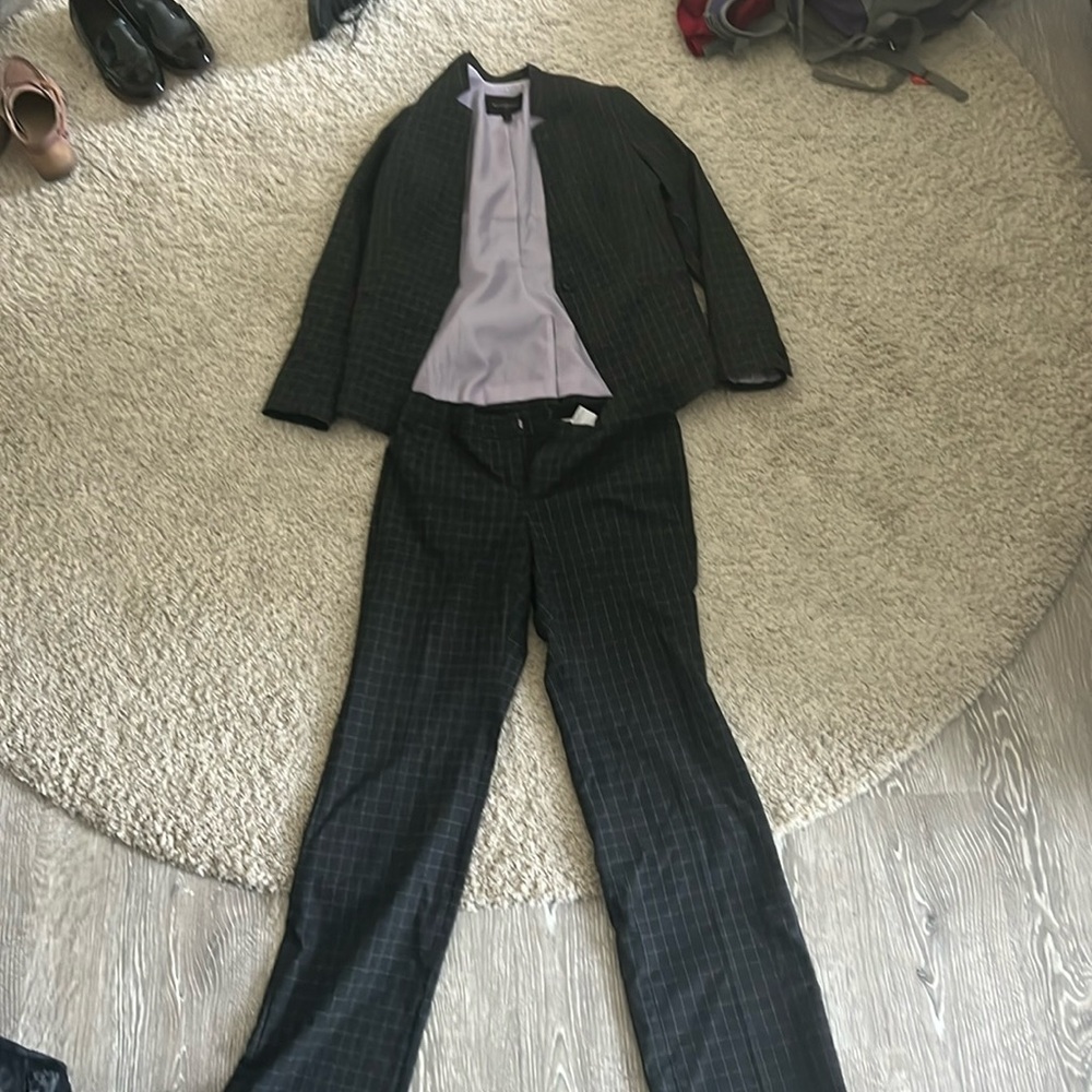Banana Republic Suit